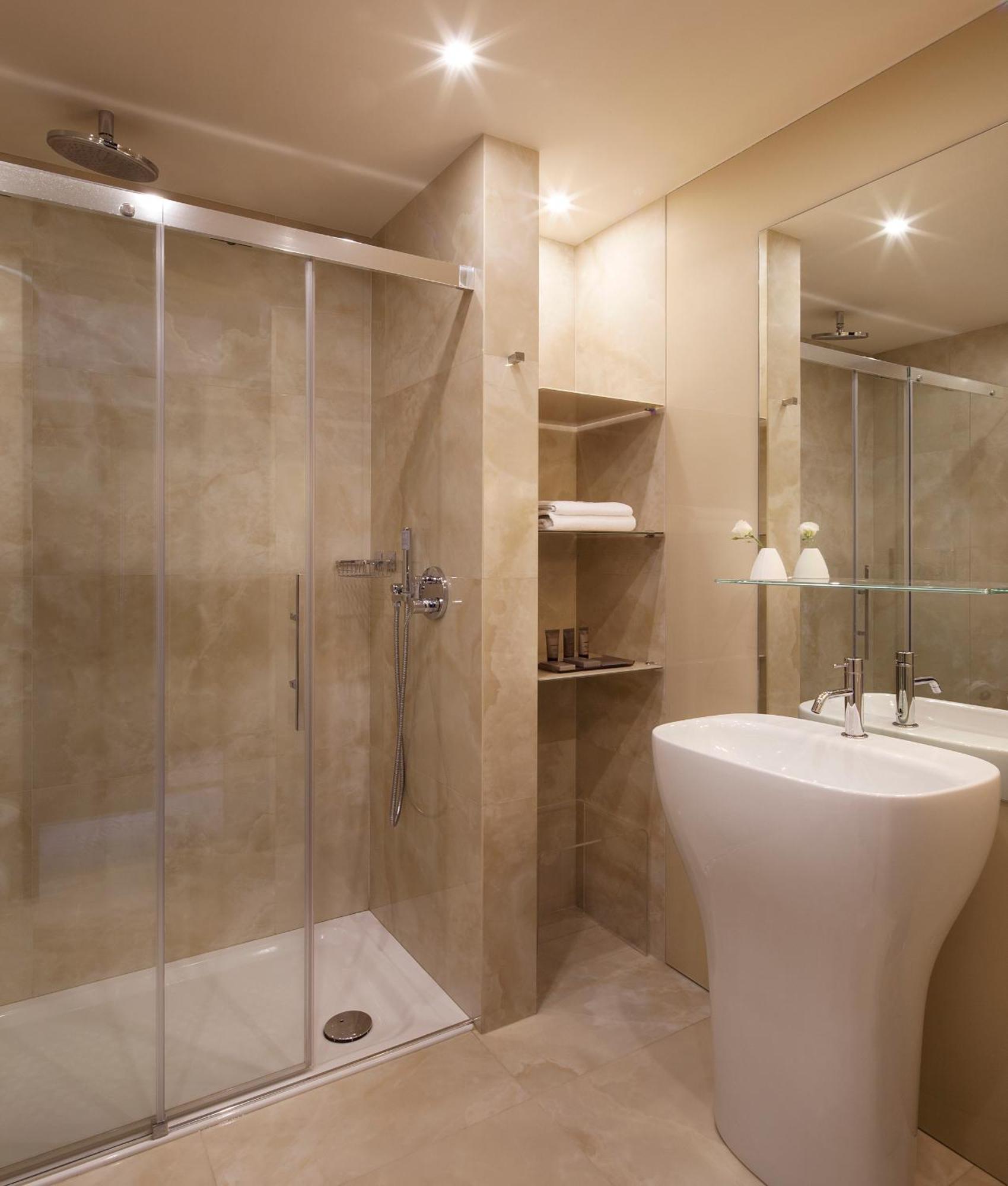 Superior Double Room Lake View